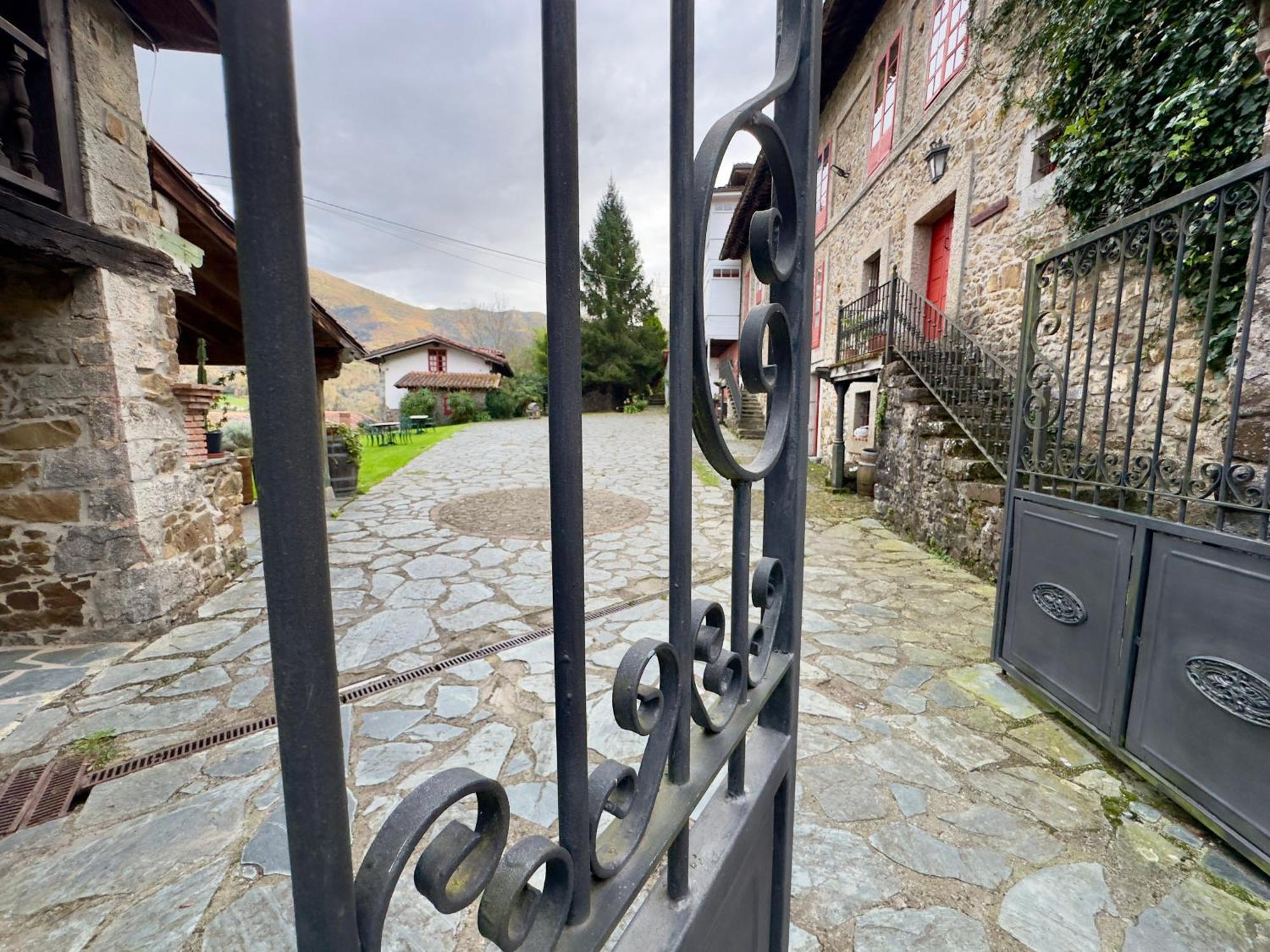 Hotel Palacio De Libardón Eksteriør billede